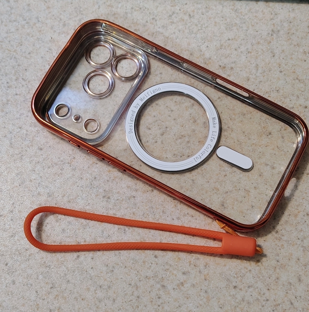 iPhone 17 Pro Magnetic Case - Picture 2 of 6